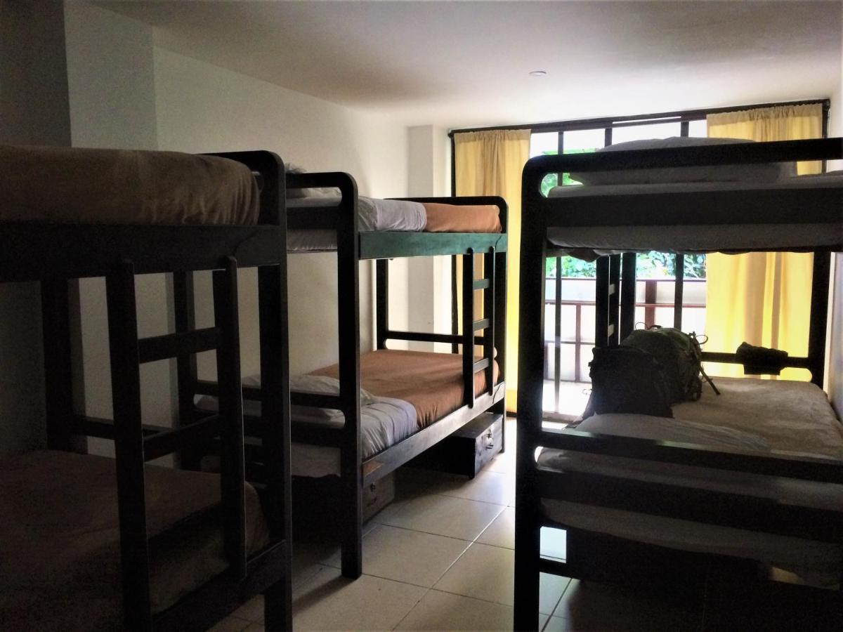Casa Kiwi Hostel Medellin Luaran gambar